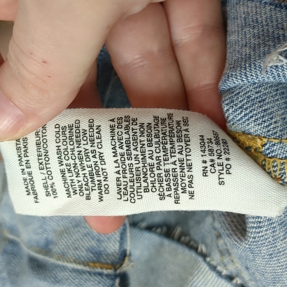 AVEC Les filles distressed shorts size 28 - Picture 5 of 5